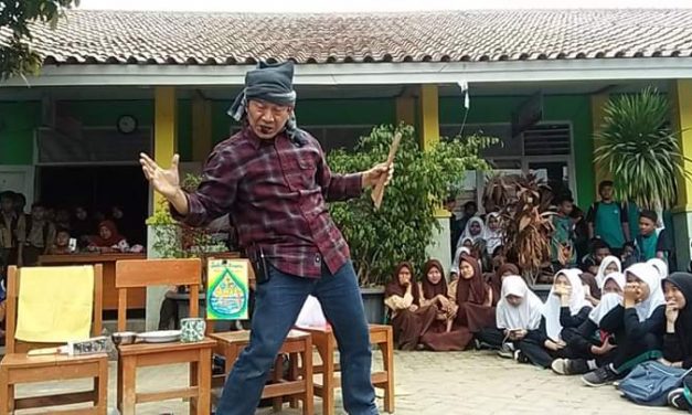 Budi Sabarudin, Keliling Indonesia untuk Bersedekah Lewat Dongeng