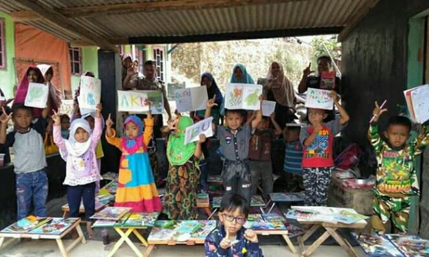 Tingkatkan Minat Baca di Wilayah Tertinggal, FTBM Cilegon Bantu TBM Batu Lawang