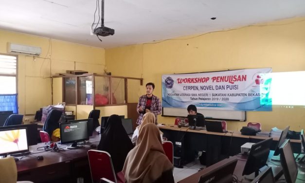 Aktifkan Literasi, SMA Kemang Gelar Pelatihan Menulis