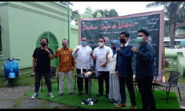 Penanganan Covid-19, Jubir Presiden Bahas Soal Pertahanan Nirmiliter