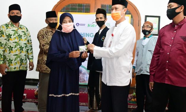 500 Guru Ngaji dan Marbot Masjid se-Banten Mendapat Bantuan