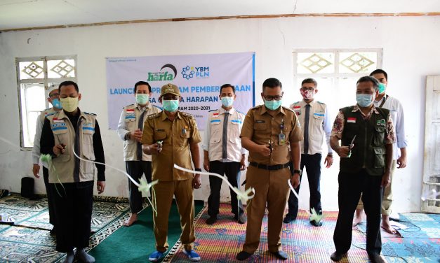 Desa Cahaya Harapan, Sinergi LAZ Harfa dan YBM PLN Untuk Berdayakan Warga Desa