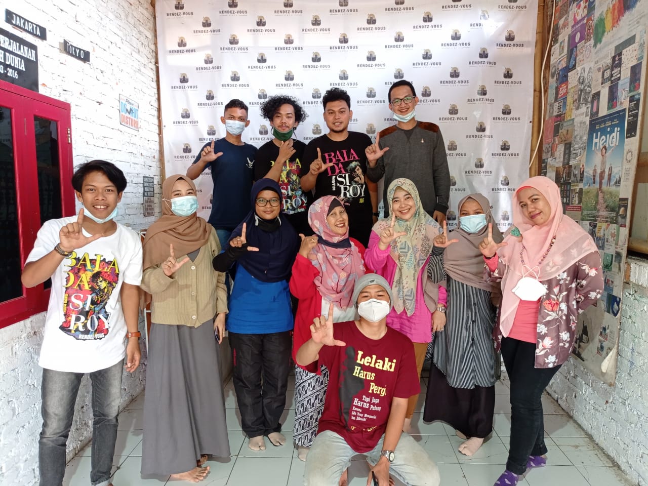 Langkah Menulis Teks Berita – Kurungbuka.com