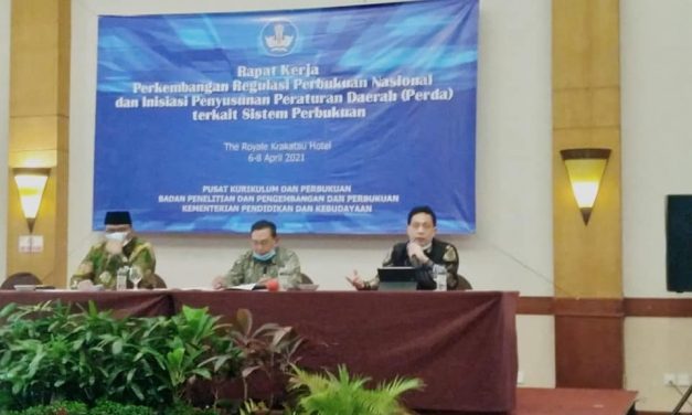 Rektor Untirta Siap Pasang Badan Demi Perda Perbukuan