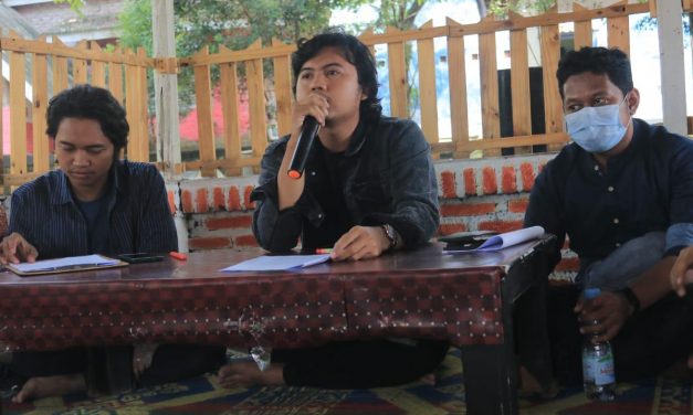 Filsafat Cinta Tema yang Banyak Dibicarakan Kaula Muda