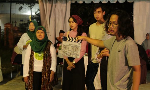 Kang Nong Kota Serang Adu Akting dengan Relawan TBM BSB Libels