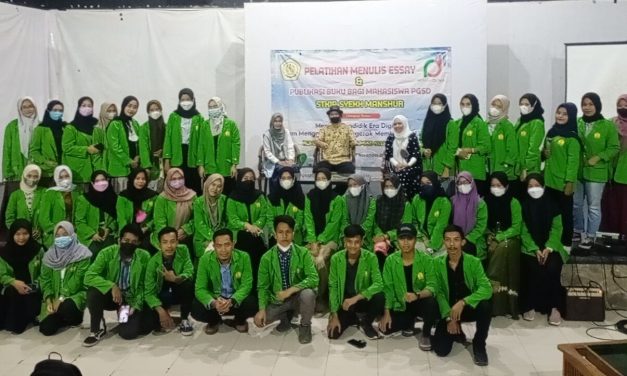 Mahasiswa PGSD STKIP Syekh Manshur Bangkitkan Tradisi Menulis di Pandeglang