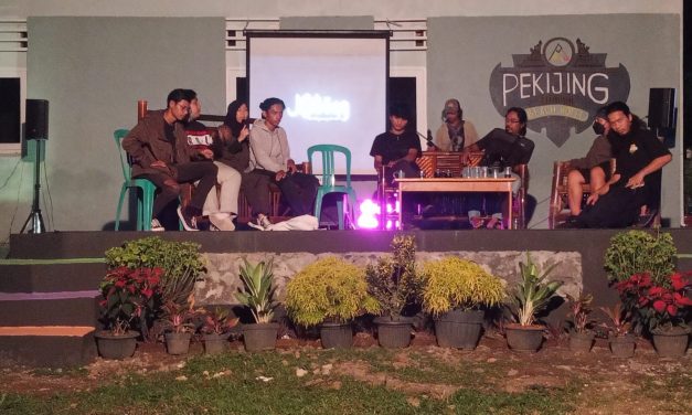 Camp Lur Ajak Warga Pekijing Jadi Kreatif