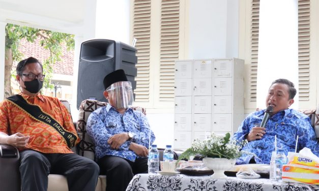 Pelepasan Tim Safari Literasi di Gedung Juang, Wakil Walikota harapkan DBI Bisa Tingkatkan Minat Baca