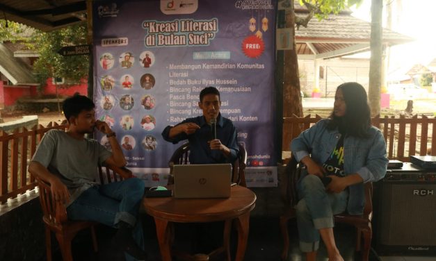 Bedah Buku PTIH, Rahmat Heldy HS: Karya adalah Sebuah Ekspresi