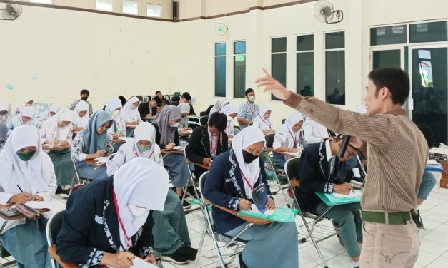 Kantor Bahasa Provinsi Banten Adakan Bengkel Penulisan Prosa bagi Siswa SMA/Sederajat di Lebak