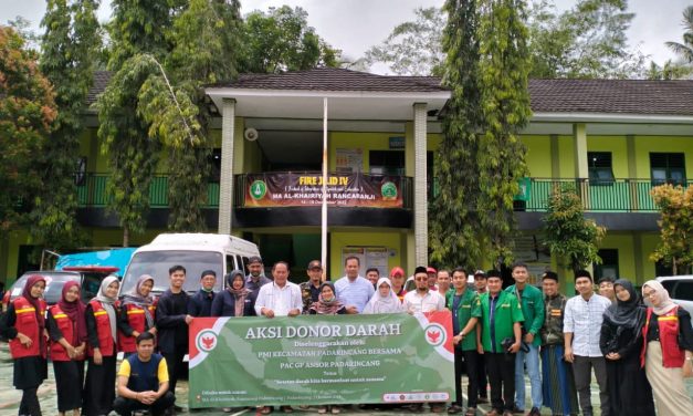 Sambut Hari Gizi Nasional, PAC GP Ansor Padarincang dan SIBAT PMI Gelar Donor Darah