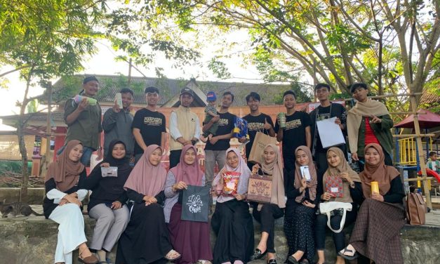 Rumah Dunia Akhiri Acara Nyenyore dan Kado Lebaran 2023 dengan Aneka Lomba Literasi