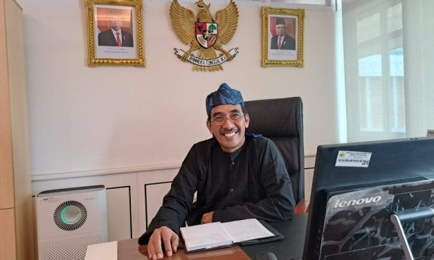 Aceng Hasani Bicarakan Soal Pendidikan di Banten