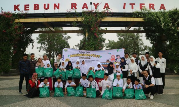 Muharram Fest 1445 Hijriah, Dompet Dhuafa Lampung Ajak Puluhan Yatim Bertamasya