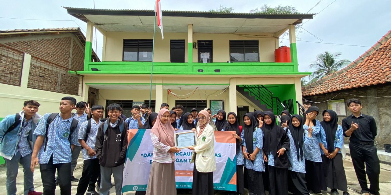 Mahasiswa BKI UIN SMH Banten Gelar Penyuluhan Sosial di Madrasah Aliyah Islamiyah Ciomas
