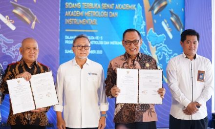 MoU Diteken, Peluang SDM Kota Cilegon Kuliah Gratis di Akmet Terbuka Lebar