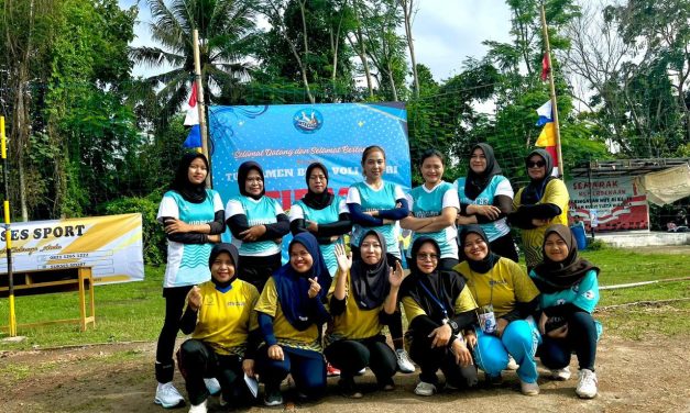 Meriah! Turnamen Bola Voli Putri di Perum Bukit Tirta Nirmala Serang