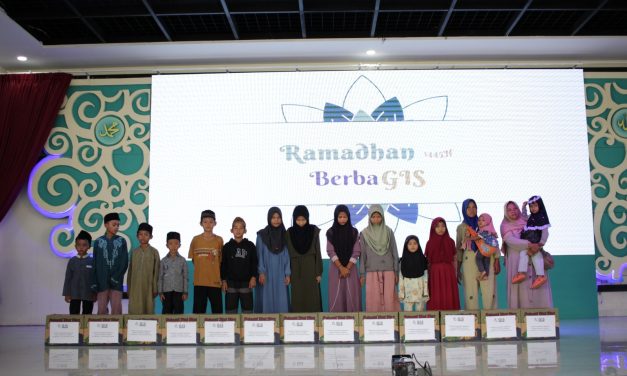 Global Indonesia School Distribusikan Bantuan Sosial Kepada Santri dan Dhuafa