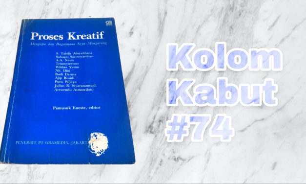 Kolom Kabut #74: Berpijak Sajak