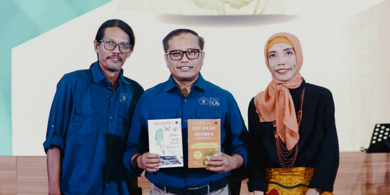 Peluncuran Buku ‘Ode Kasih Arunika’ dan ‘Pesan yang Masih Tersimpan’