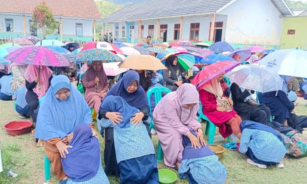 Haru! MTS Al-Khairiyah Karangtengah Gelar P5RA Undang Orang Tua Murid