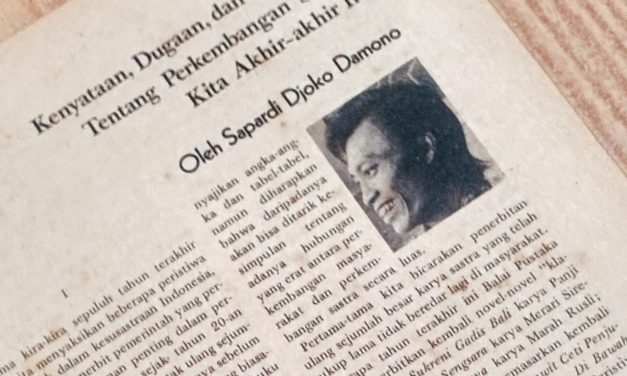 Kolom Kabut #Silamsastra: Terbaca Sastra dan Masa