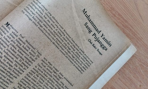 Kolom Kabut #Silamsastra: Puisi dan Hadiah