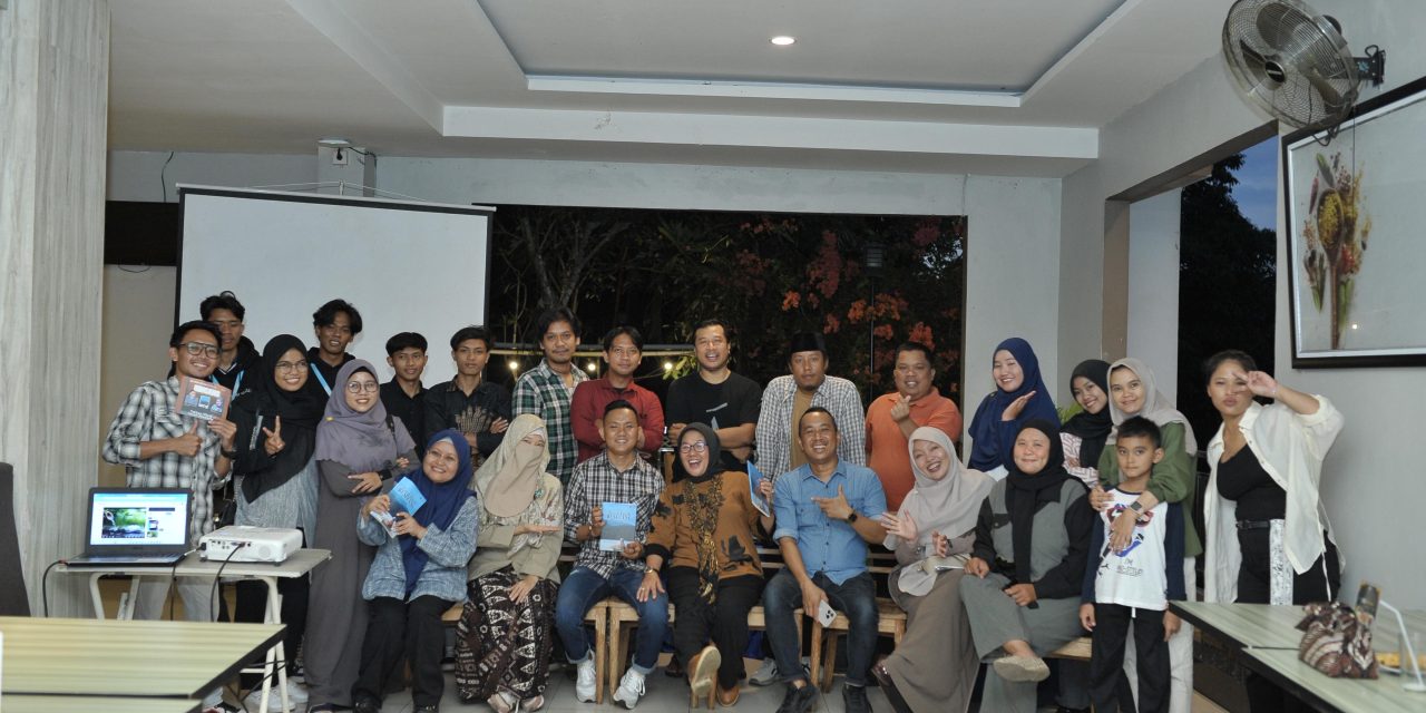 Suvardi Rilis Buku Puisi Biografis Pertama tentang Muratara