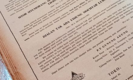 Kolom Kabut #Silamsastra: Tiga Buku