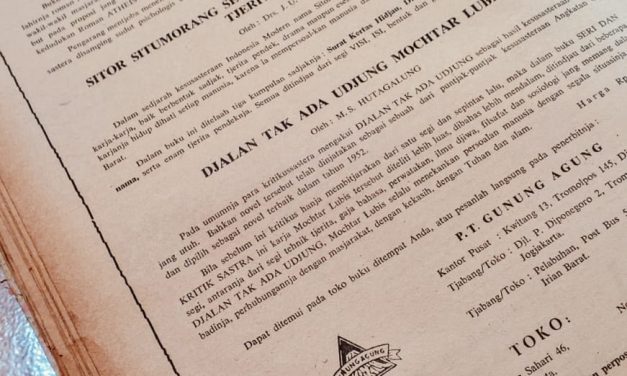 Kolom Kabut #Silamsastra: Tiga Buku