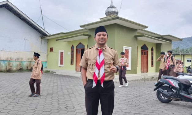 Muthakin Raih Juara Harapan I Lomba Cerpen Pekan Kebudayaan Daerah Banten 2025