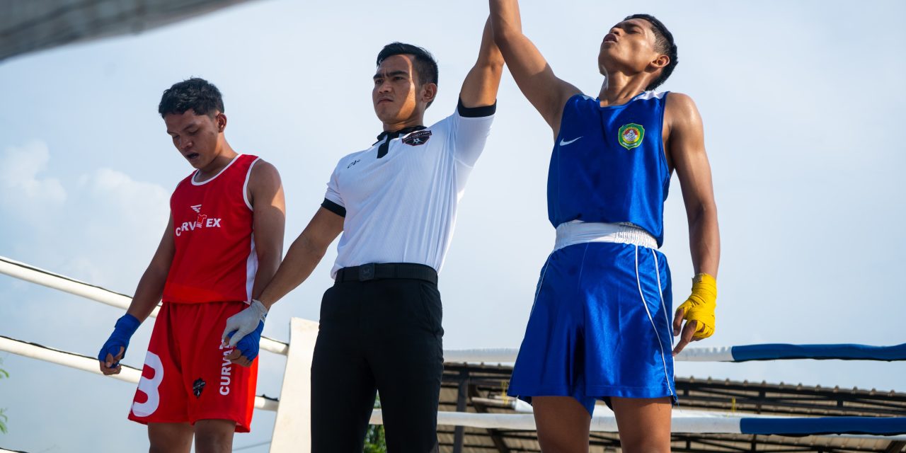 ​Dari Lapangan Voli yang Stagnan ke Ring Tinju: Kisah Perjuangan Alief Meraih Emas