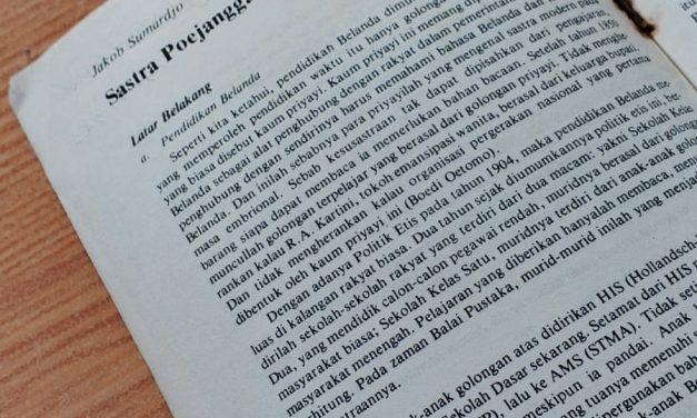 Kolom Kabut #Silamsastra: Tokoh dan Majalah