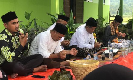 Unik! Ujian Seni Budaya di MTs Al-Khairiyah Karangtengah Angkat Tradisi Bebotokan