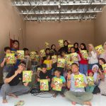 Mengger Membaca Hadirkan Ade Ubaidil dan Yudi Damanhuri, Puluhan Anak Antusias Belajar dan Mendongeng Bersama