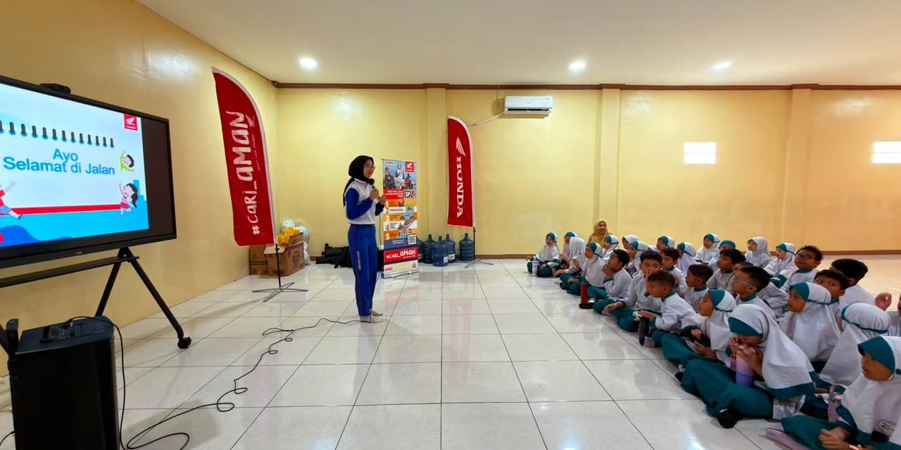 Sambut Hari Anak Nasional, Honda Banten dan Polresta Serang Kota Edukasi Safety Riding di SDIT Al-Zahira